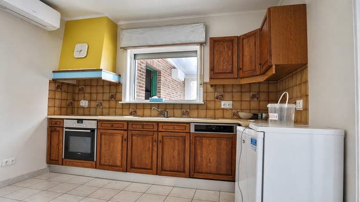 Te koop: Ruime (handels)woning met prachtige tuin in het ...