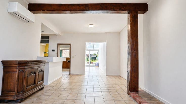 Te koop: Ruime (handels)woning met prachtige tuin in het ...