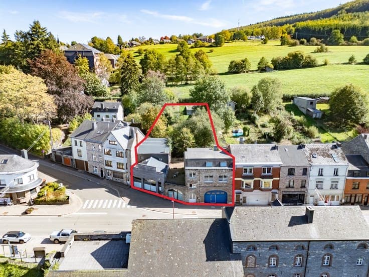 High-yield mixed-use building in the center of Vielsalm