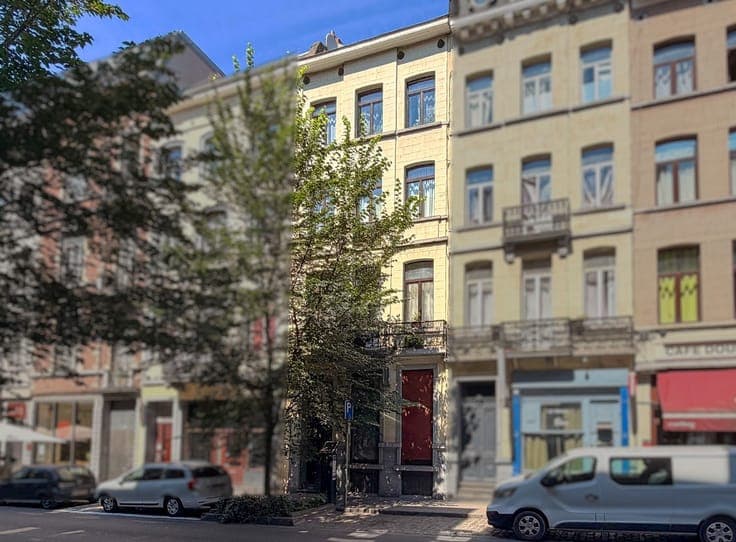 Bourgeois House for Sale in Saint-Gilles
