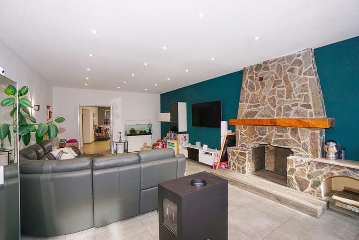 House in Villersla-Ville Sart-Dames-Avelines