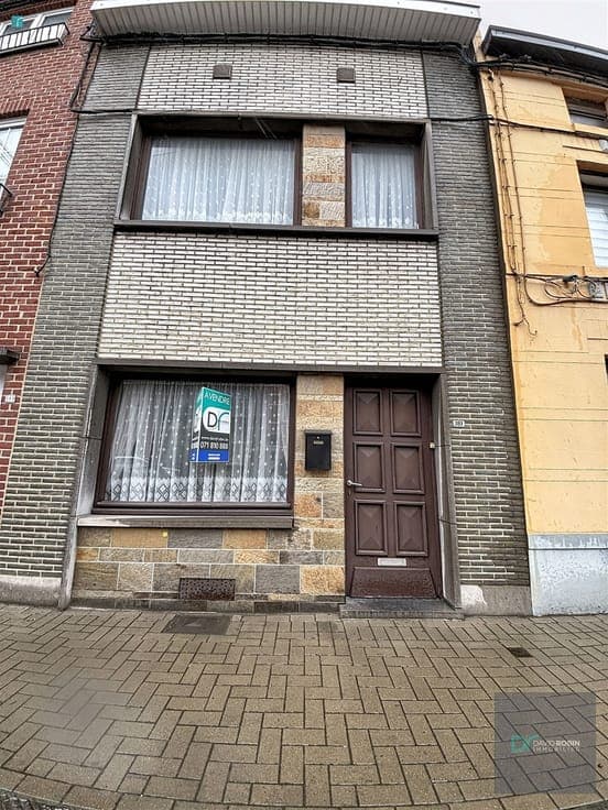 Maison de rangée 2 chambres avec terrasse et jardin