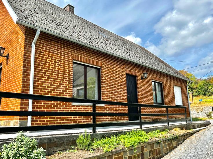 3 bedroom house in Dinant, Chemin Des Massennes