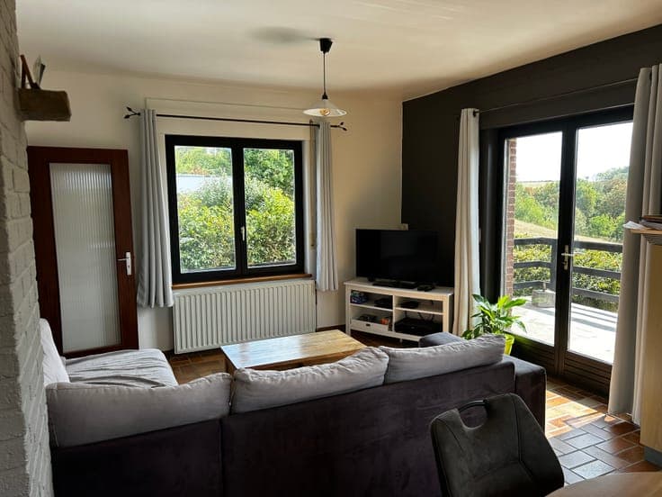 3 bedroom house in Dinant, Chemin Des Massennes
