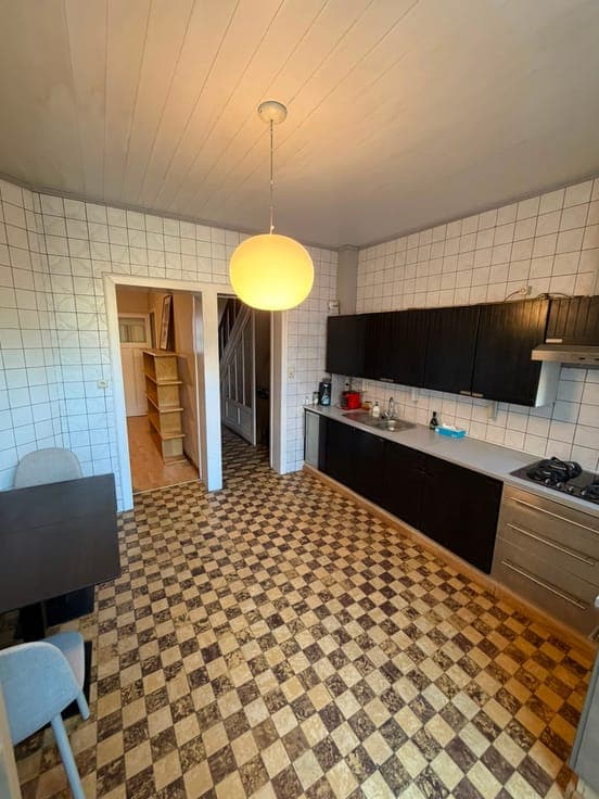 Spacious 5-Bedroom Family Home in Laeken/Jette