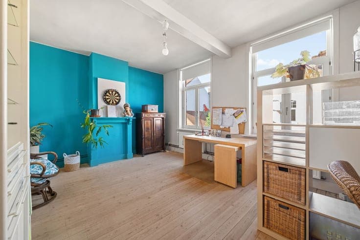 Stately comfortable city house with a lovely city garden, n