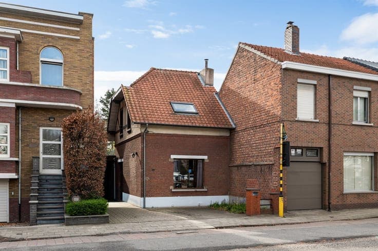 WONING