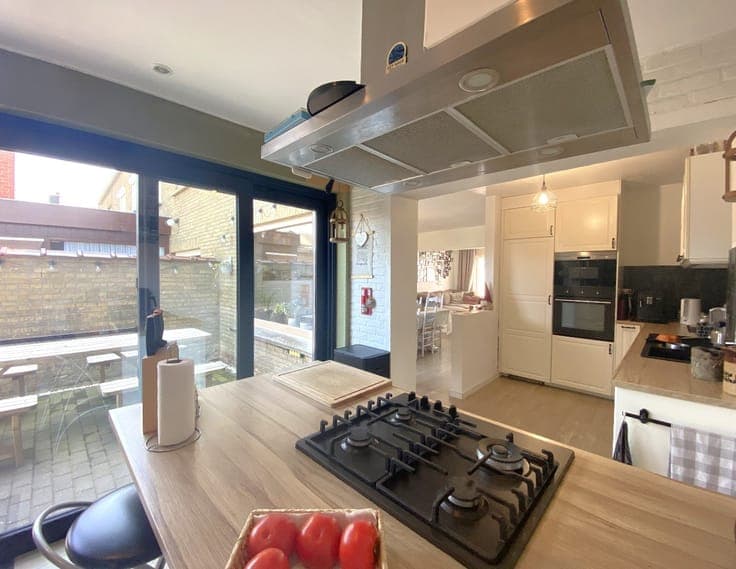 House in Beveren-Leie