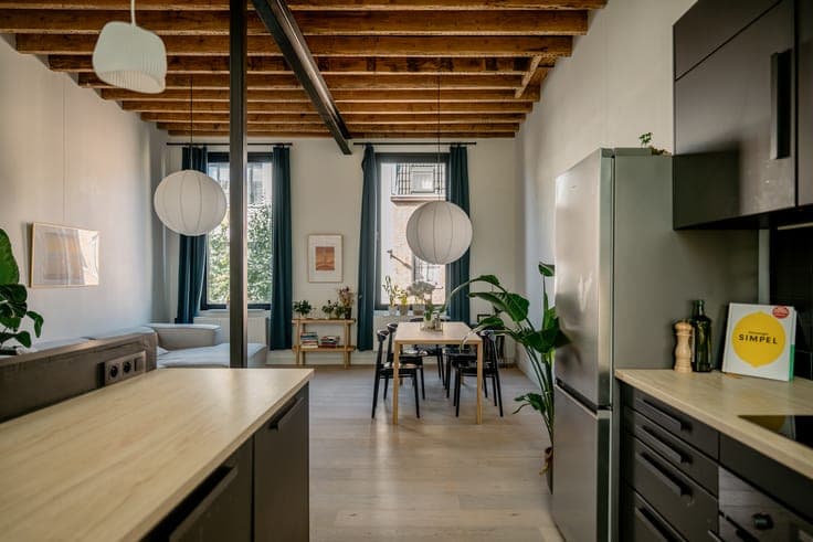 Renovated home with garden near the former Abattoir site