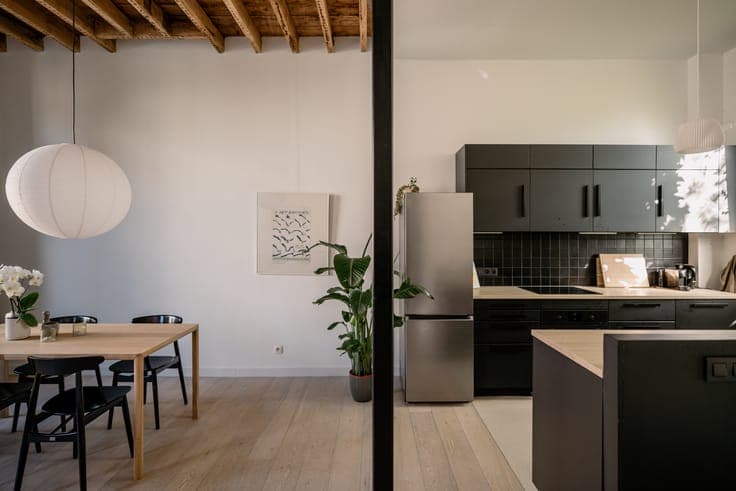 Renovated home with garden near the former Abattoir site