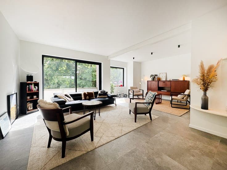 Dieweg – Charming 5 BDR house with garden and garage