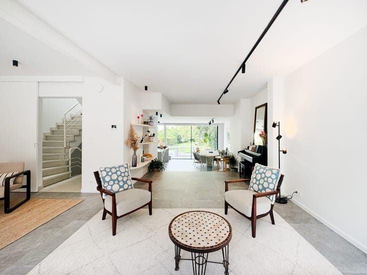 Dieweg – Charming 5 BDR house with garden and garage