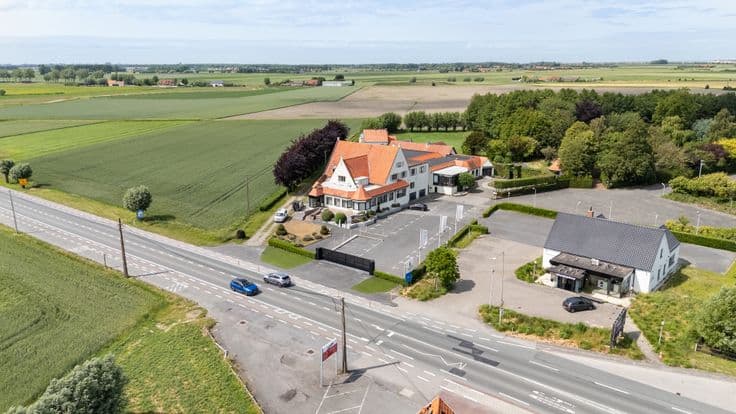 Unique commercial property for sale, extremely quietly lo...