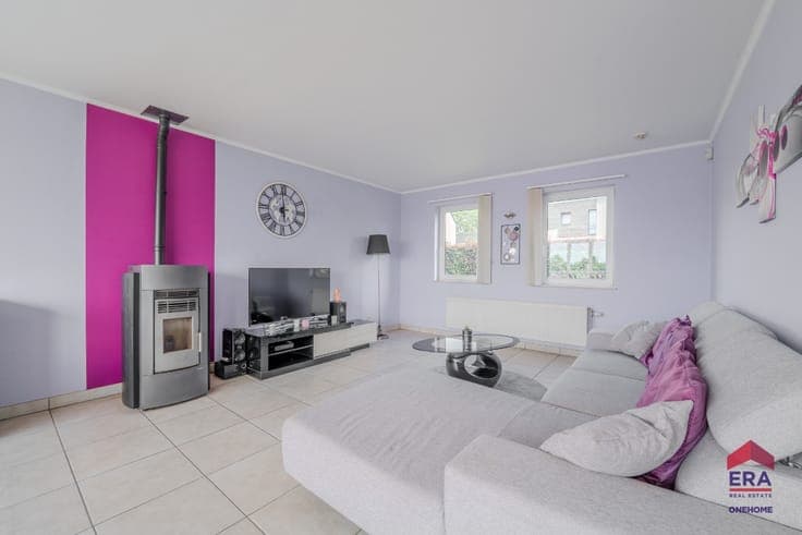 Charming 4-bedroom villa in Couthuin