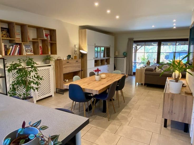 House 2/3 facades Linkebeek 200m² built, garden terrace