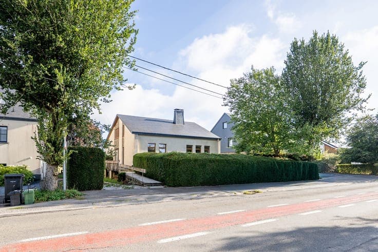 A spacious and light-filled house in the heart of Bertrix