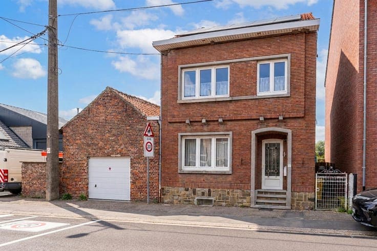 Charming 3 bedroom house with garden in Geer