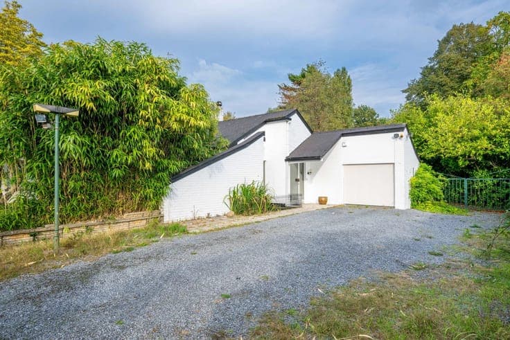 Sale - House Soignies - 300,000 €