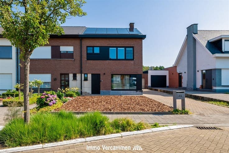 Recent gemoderniseerde woning te Sint-Katelijne-Waver