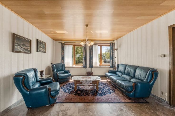 Unieke hoeve op 4500 m² in alle rust te Torhout