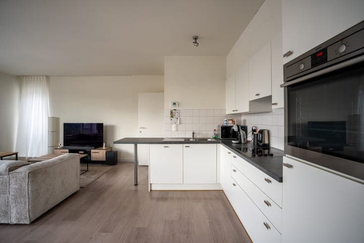 Volledig verhuurd appartementsgebouw met 6 units op topli...
