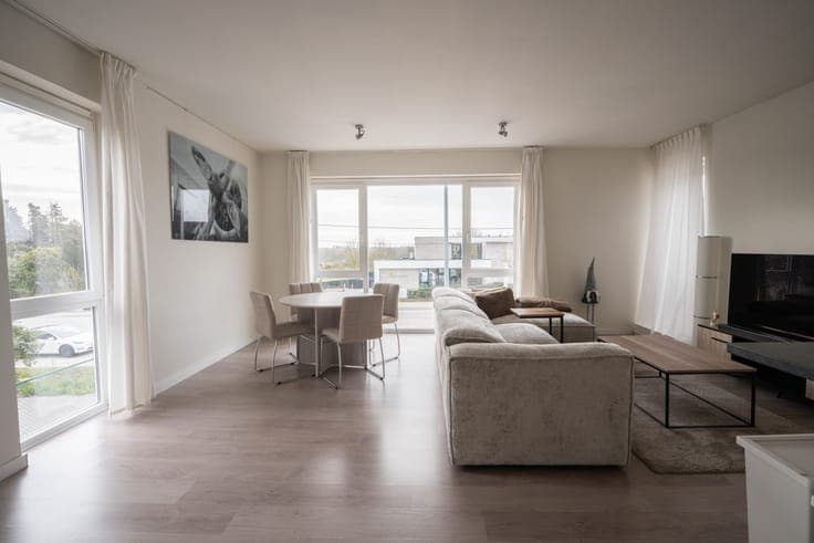 Volledig verhuurd appartementsgebouw met 6 units op topli...