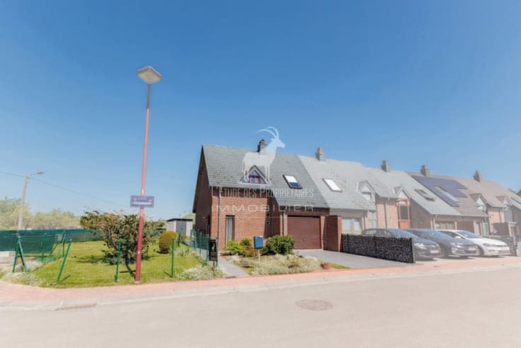 3-bedroom house for sale in HAINE-SAINT-PAUL