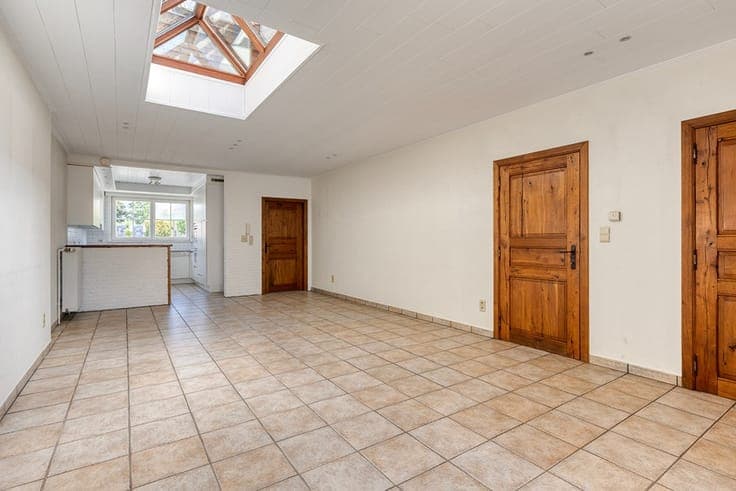 Charming 3-bedroom family home with a sunny garden