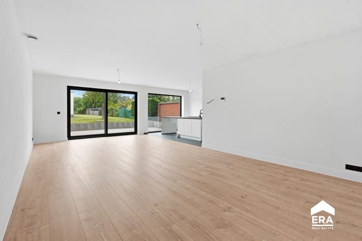 For sale — new-build home with garden in Rumbeke