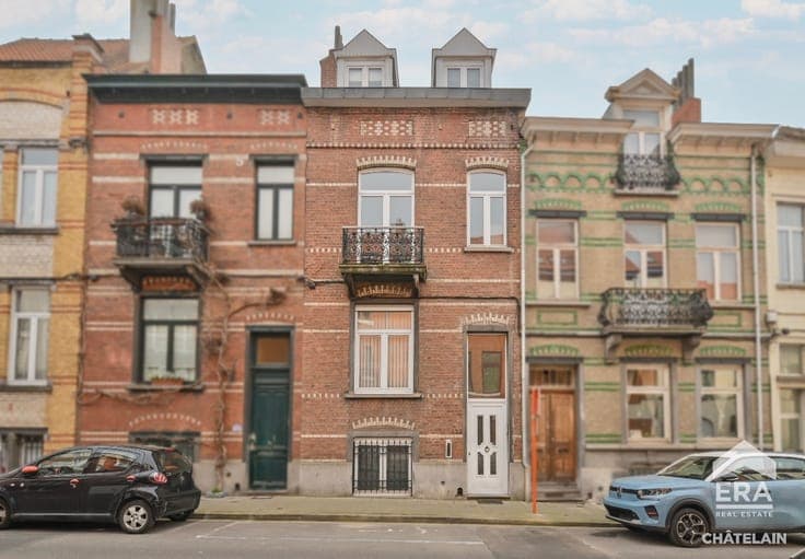 4-Bedroom House for Sale in Schaerbeek