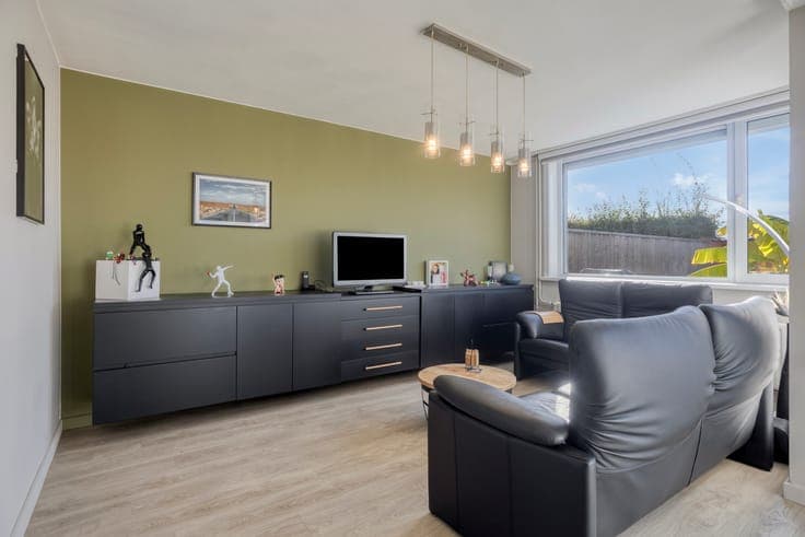 Contemporary, sustainable and ready-to-move living in Poperi