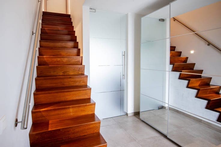 Modern home with large garden and all comfort in a prime loc