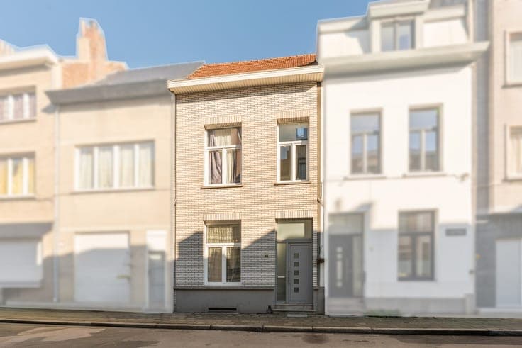 For sale: family home in Antwerp