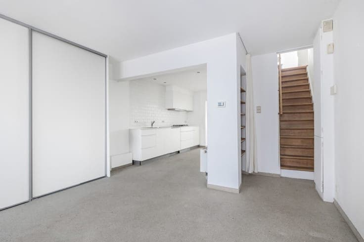 Bright family home with 4 bedrooms and terrace