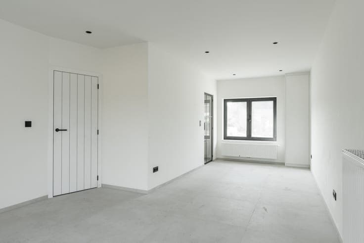 Ruime halfopen woning met 4 slaapkamers, ideaal gelegen a...