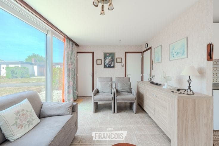 Holiday home with 2 bedrooms, private parking space and sun…