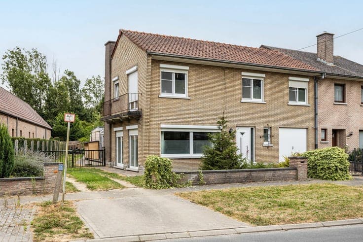 House in Lede