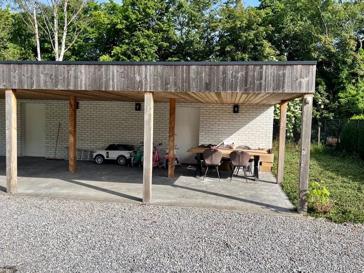 Elegante woning op 538 M2 nabij het centrum van Neeroeteren.