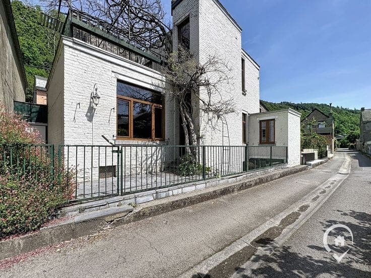 House in Yvoir