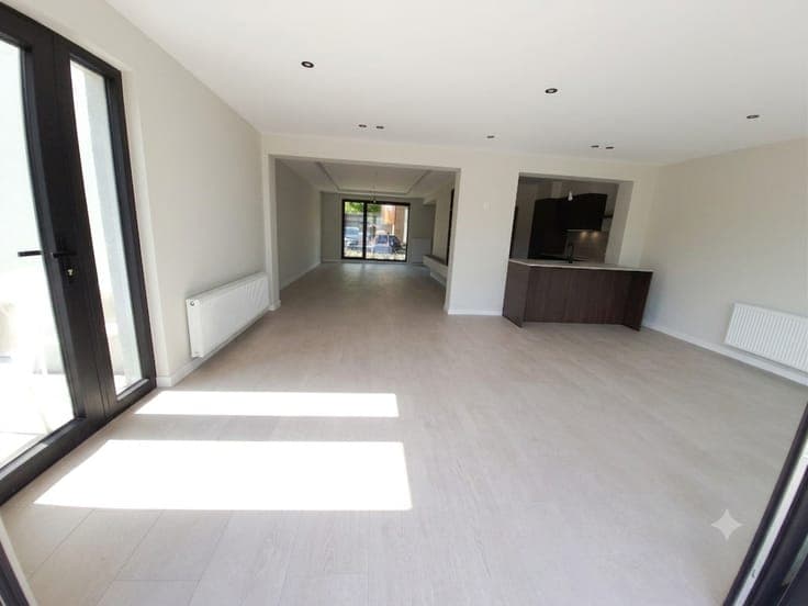 HOB met 3 slpk, terras & tuin, garage, oprit, EPC B