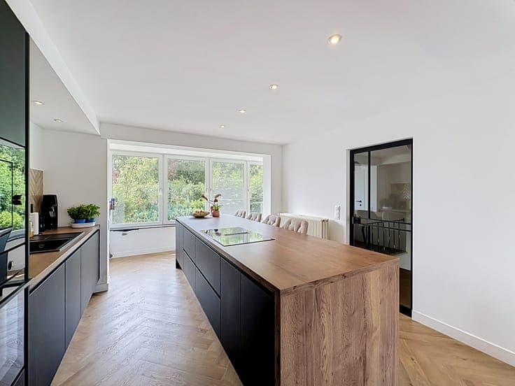 Family home with four bedrooms for sale in Kortenberg