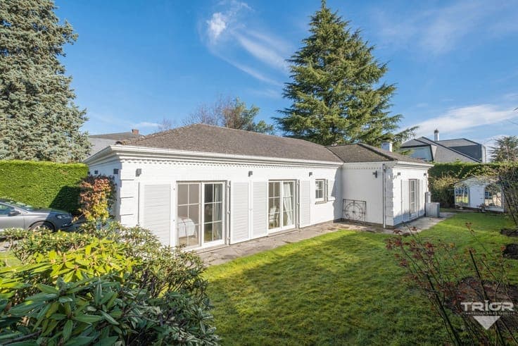 QUARTIER VERSAILLES: CHARMANTE MAISON DE PLAIN-PIED DE 120m²