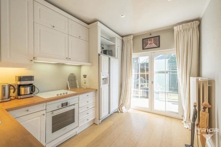 QUARTIER VERSAILLES: CHARMANTE MAISON DE PLAIN-PIED DE 120m²