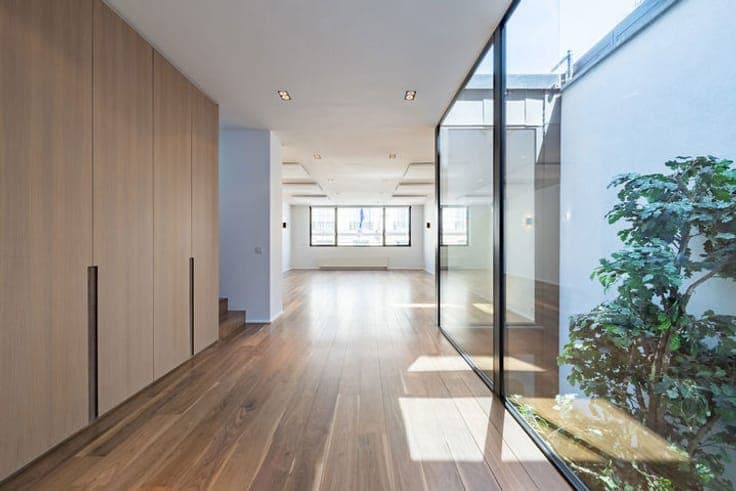 Square Du Bois - Contemporary Master House