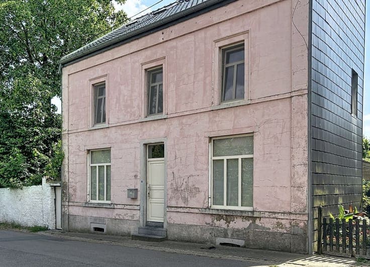 Grande maison villageoise 5 chambres idéalement située !