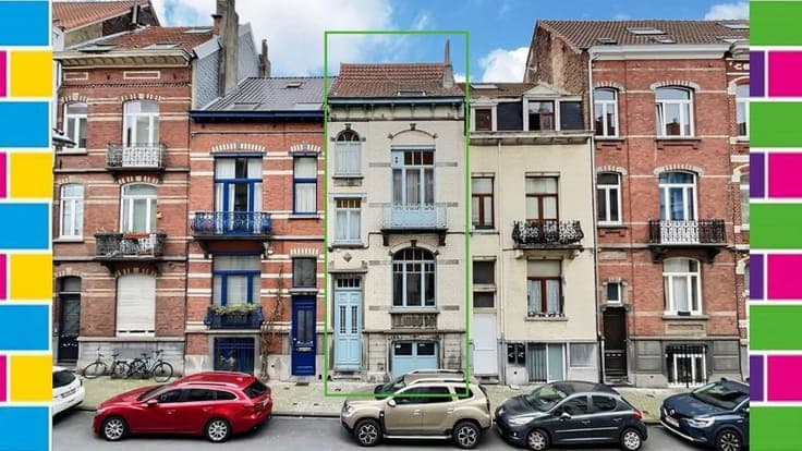 BEAUTIFUL SINGLE-FAMILY HOME TO BE RENOVATED