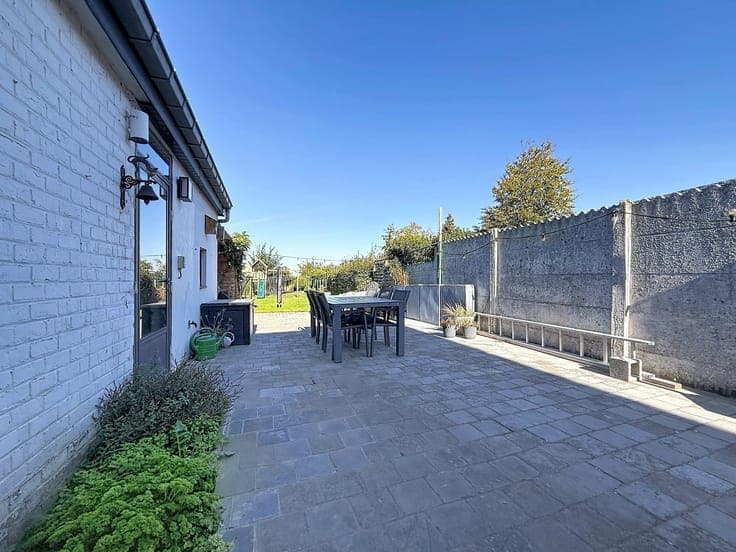 Ruime gerenoveerde HOB, 4 slpks, terras, tuin,
