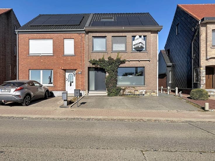 Ruime gerenoveerde HOB, 4 slpks, terras, tuin,