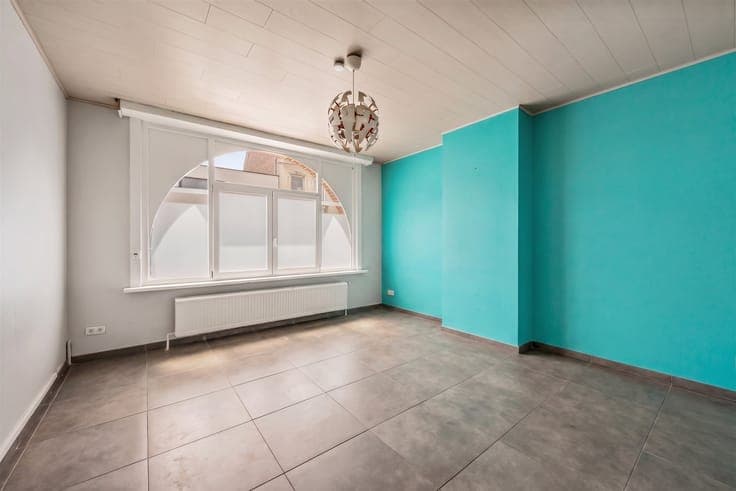 Karaktervolle instapklare woning met 4 slpk en tuin