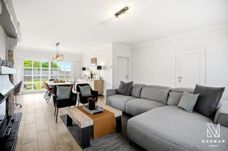 Prachtig gerenoveerde woning met 3 slaapkamers in rustige w